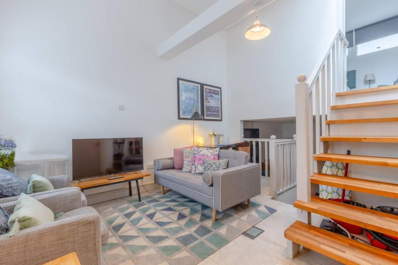 Cosy 1 Bedroom Near Wimbledon Station * Londres