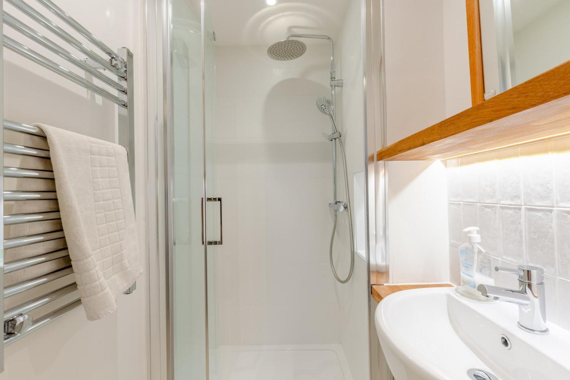 Cosy 1 Bedroom Near Wimbledon Station Londres
